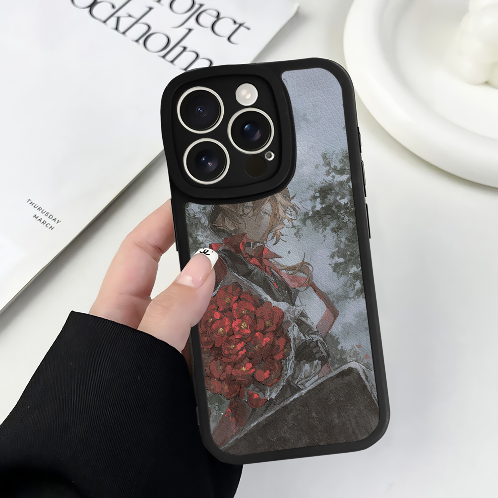 （画像用） 文豪ストレイドッグス Bungo Stray Dogs 【iPhone 16シリーズ対応】シリコンスマホケース（レザー調） 材質：シリコン